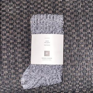 Women’s textured Over the Knee socks